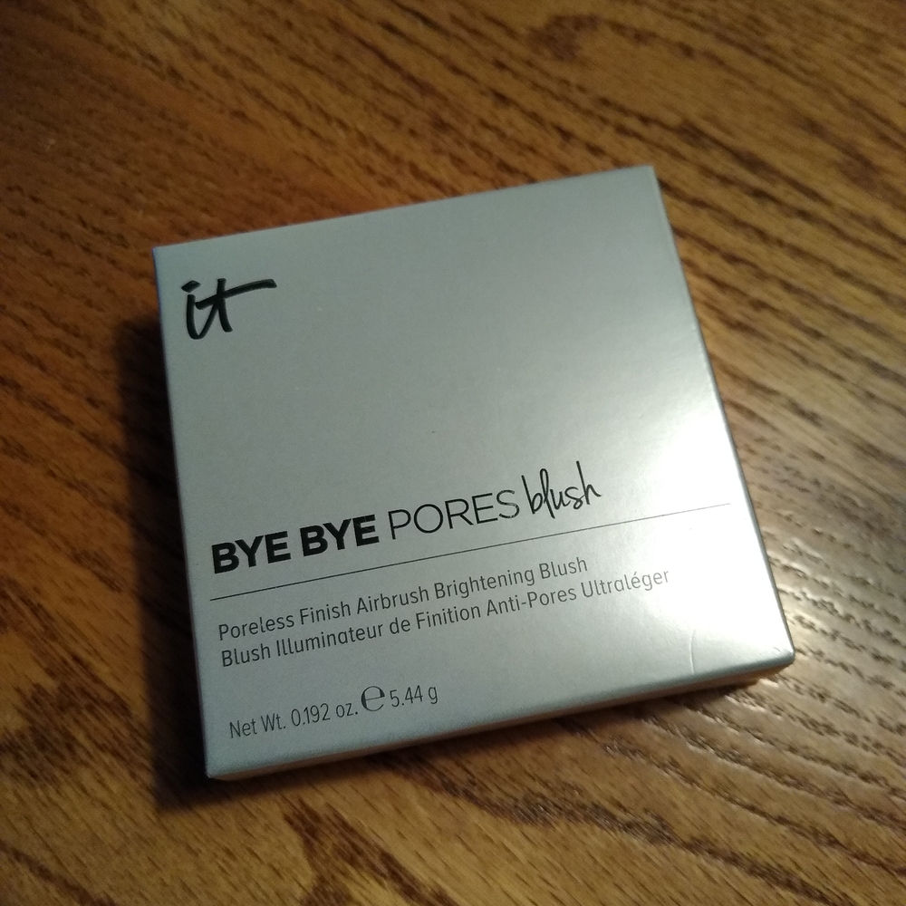 It Cosmetics Blush - Naturally Pretty  NIB